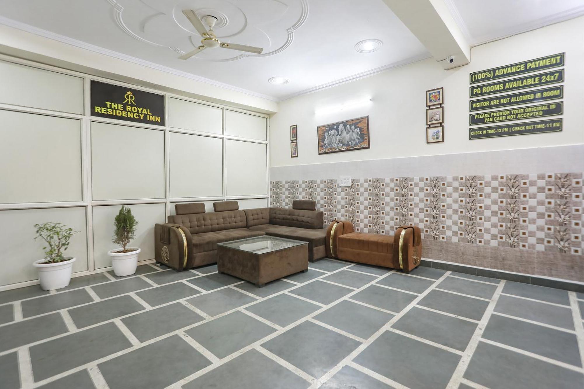 Fabexpress Asp Royal Residency Inn- Janakpuri Delhi  Eksteriør billede