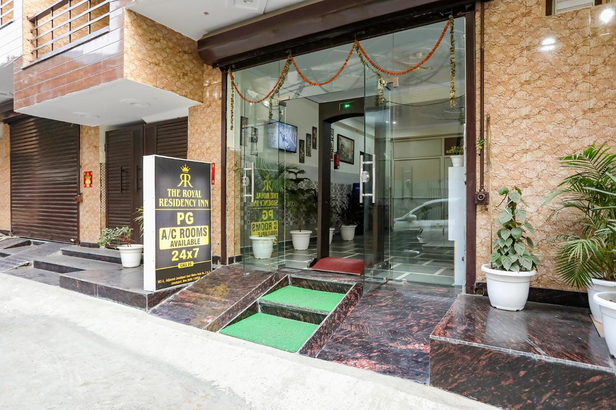 Fabexpress Asp Royal Residency Inn- Janakpuri Delhi  Eksteriør billede