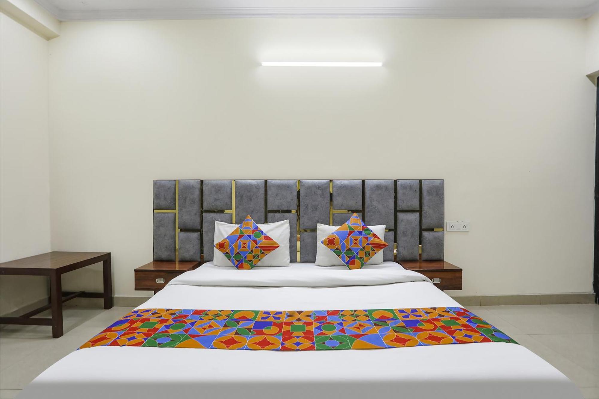 Fabexpress Asp Royal Residency Inn- Janakpuri Delhi  Eksteriør billede